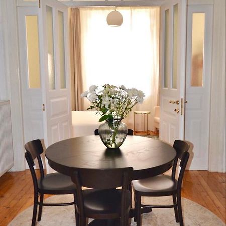 Ministerium 1&2 Bedroom Apartments Tesalonika Bagian luar foto