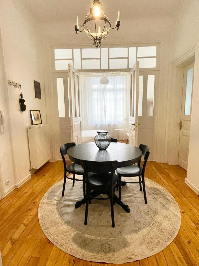 Ministerium 1&2 Bedroom Apartments Tesalonika Bagian luar foto