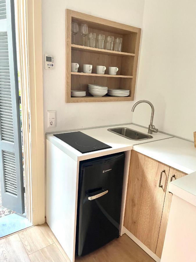 Ministerium 1&2 Bedroom Apartments Tesalonika Bagian luar foto