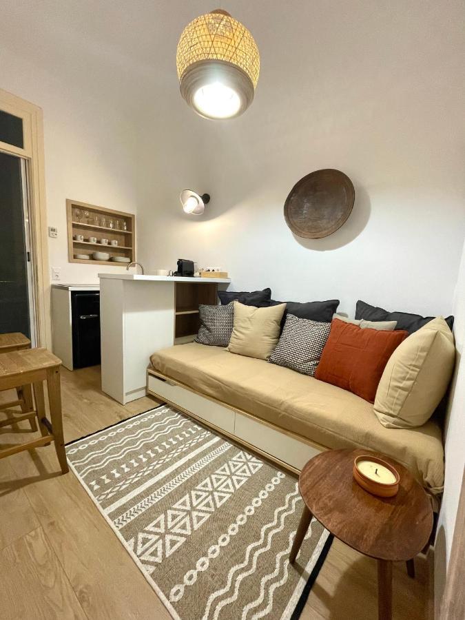 Ministerium 1&2 Bedroom Apartments Tesalonika Bagian luar foto