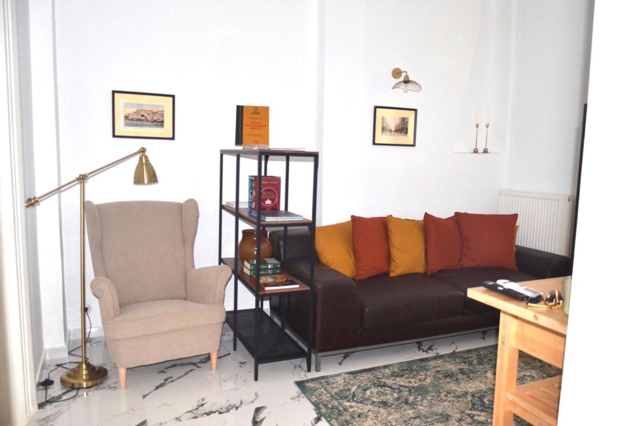 Ministerium 1&2 Bedroom Apartments Tesalonika Bagian luar foto