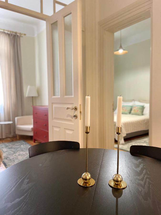Ministerium 1&2 Bedroom Apartments Tesalonika Bagian luar foto