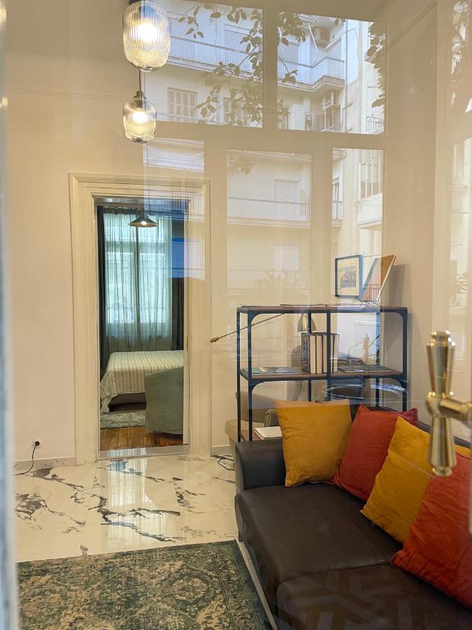 Ministerium 1&2 Bedroom Apartments Tesalonika Bagian luar foto