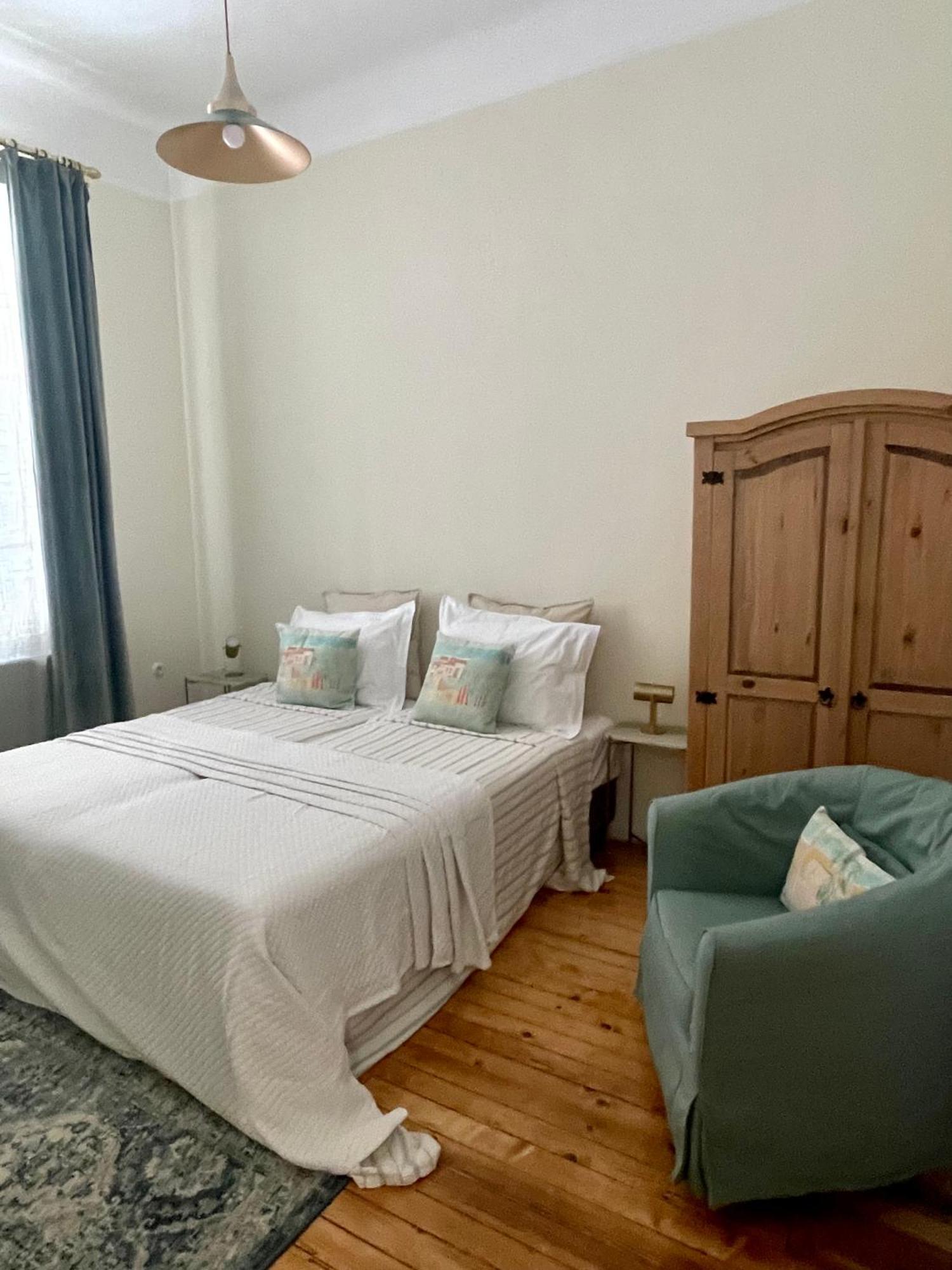 Ministerium 1&2 Bedroom Apartments Tesalonika Bagian luar foto