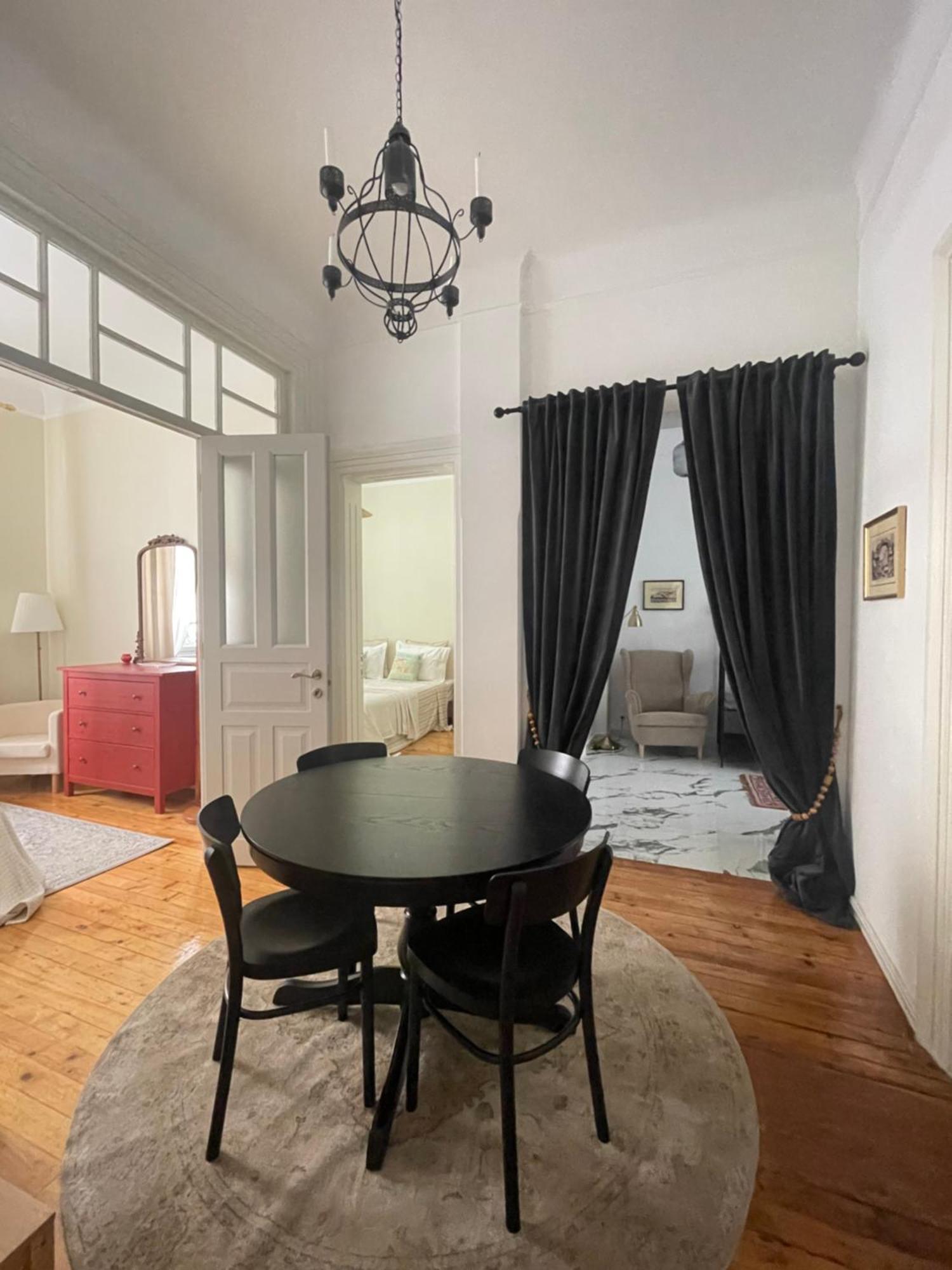 Ministerium 1&2 Bedroom Apartments Tesalonika Bagian luar foto